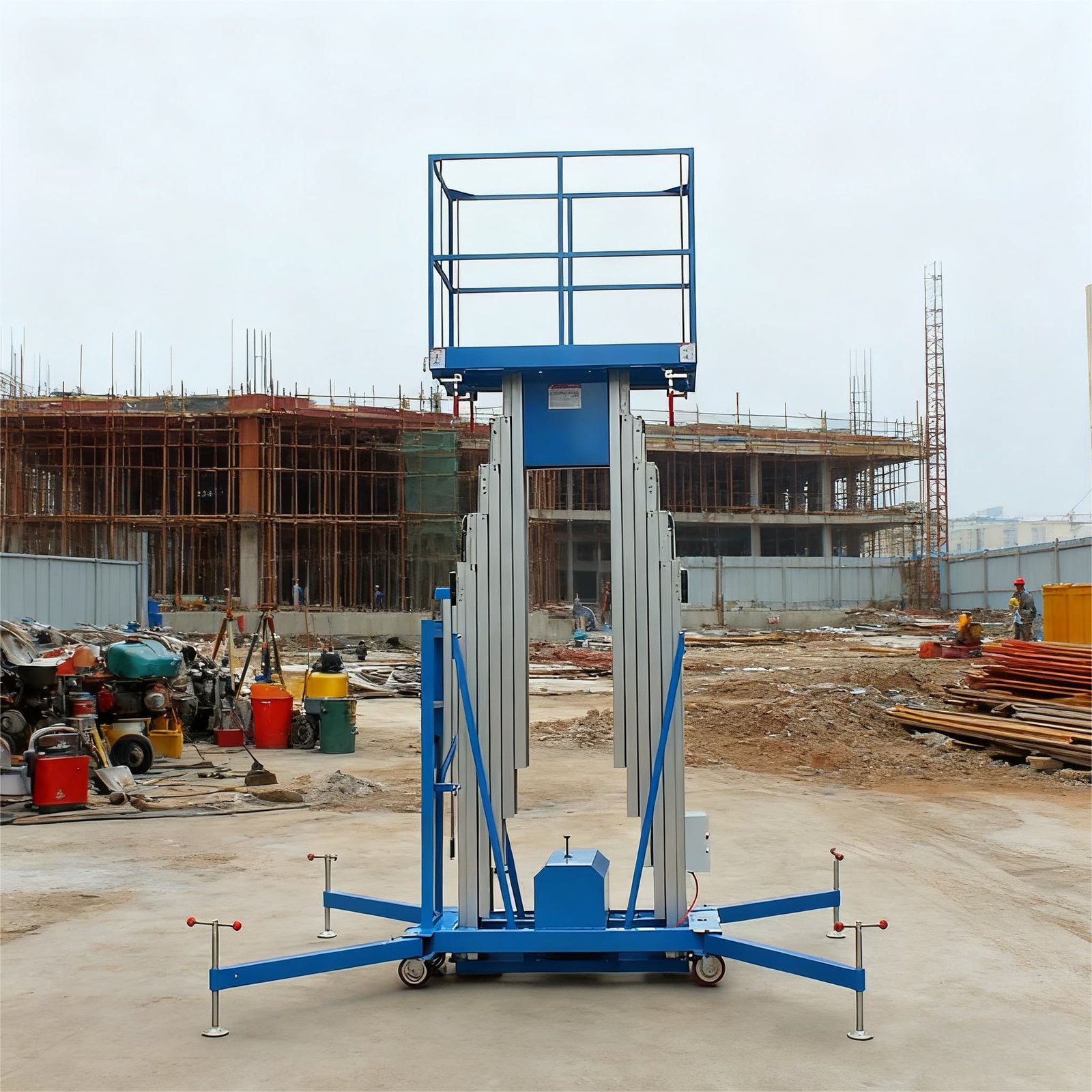 The double-mast aluminum alloy aerial work platform is easy to maneuver and is particularly suitable for use on construction sites.